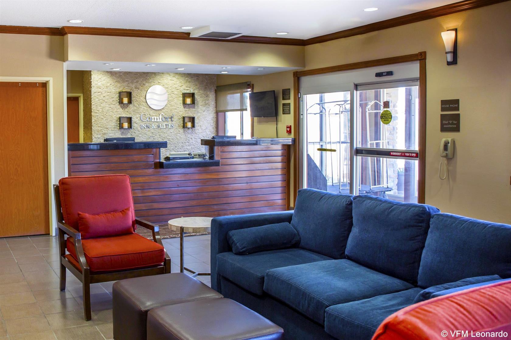 Comfort Inn & Suites Coralville - Iowa City Near Iowa River Landing Экстерьер фото