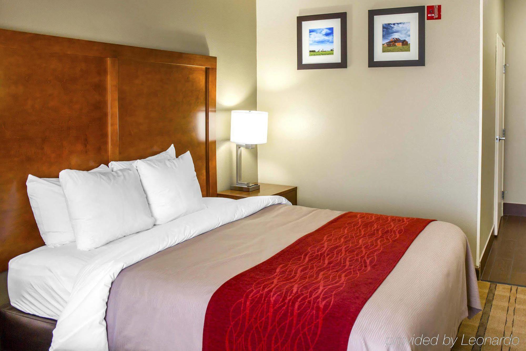 Comfort Inn & Suites Coralville - Iowa City Near Iowa River Landing Экстерьер фото